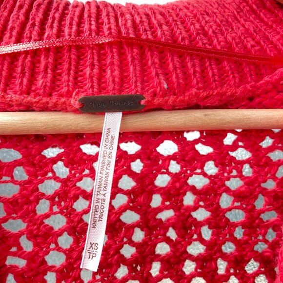 FREE PEOPLE WOMEN'S COTTON SEDONA CARDIGAN GUAVA BERRY SIZE XS - BOHO - Picture 3 of 3